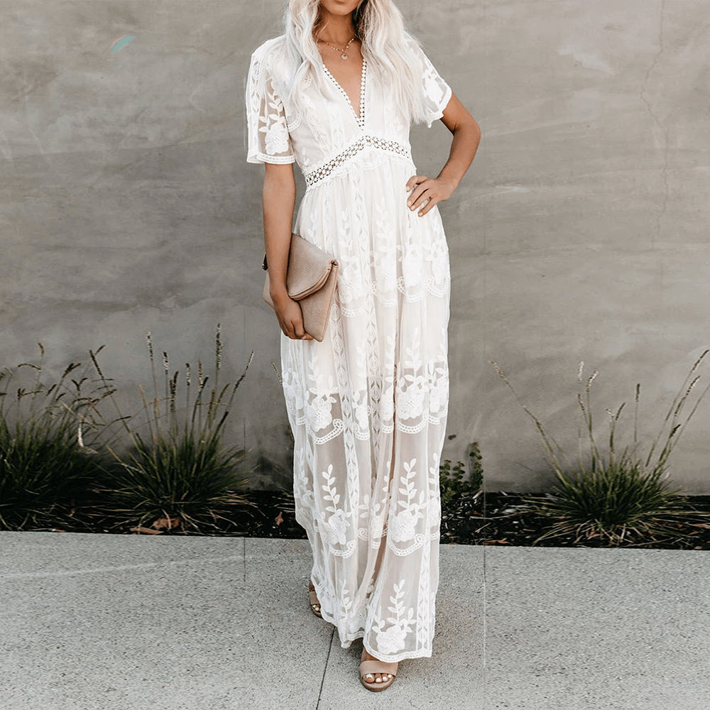 Valenzora | Maxi dress made of mesh lace with V-neck, summer