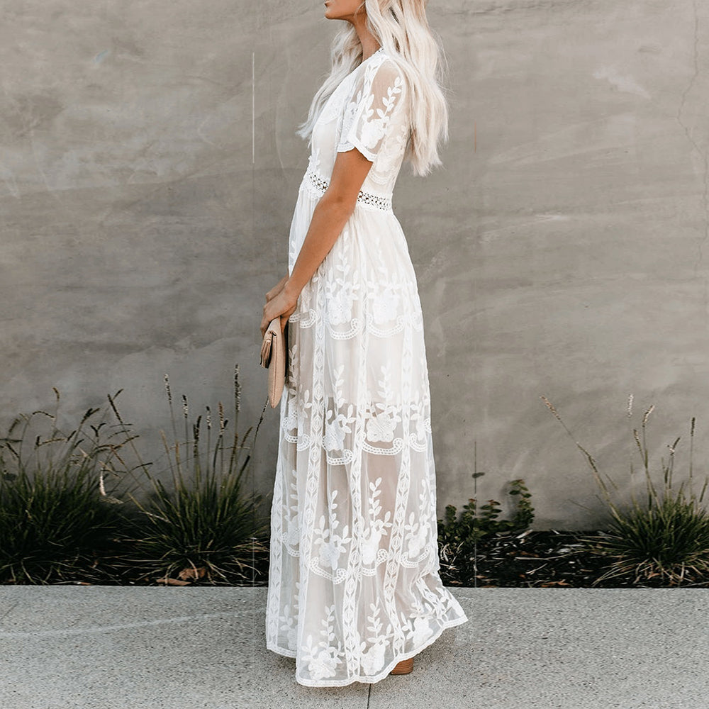 Valenzora | Maxi dress made of mesh lace with V-neck, summer
