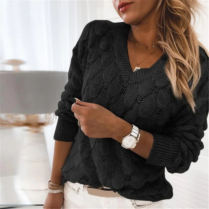 Valenzora - Women's V-neck cable knit sweater