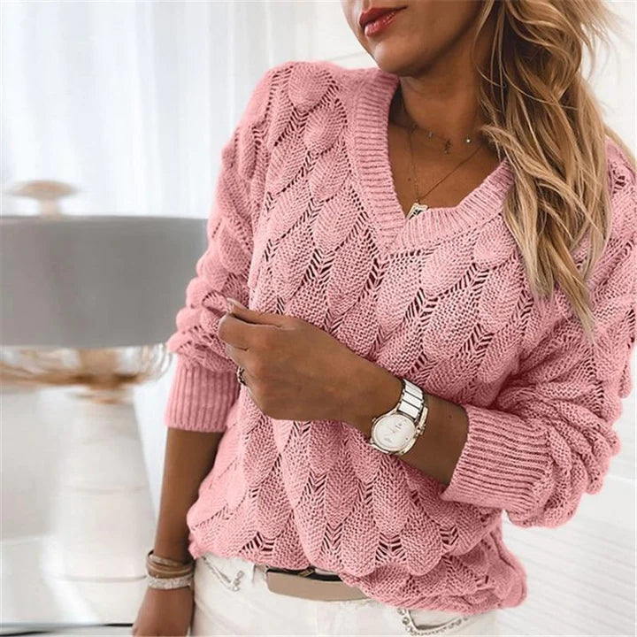 Valenzora - Women's V-neck cable knit sweater