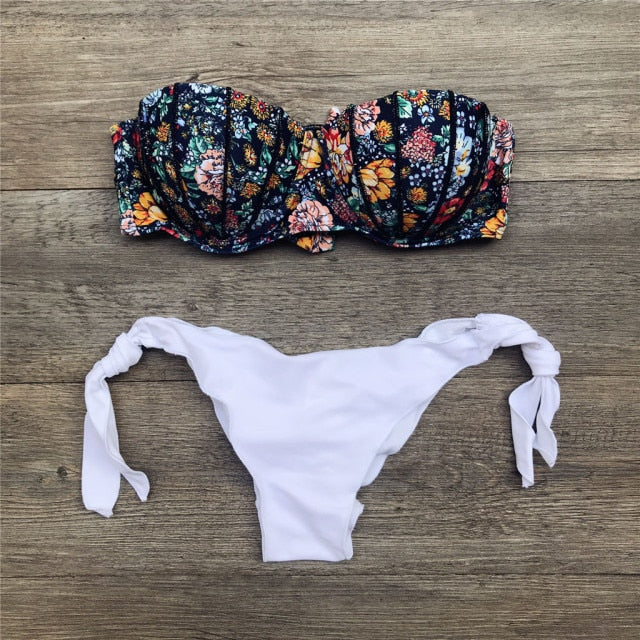 Valenzora | Bandeau-Bikini mit Blumenmuster