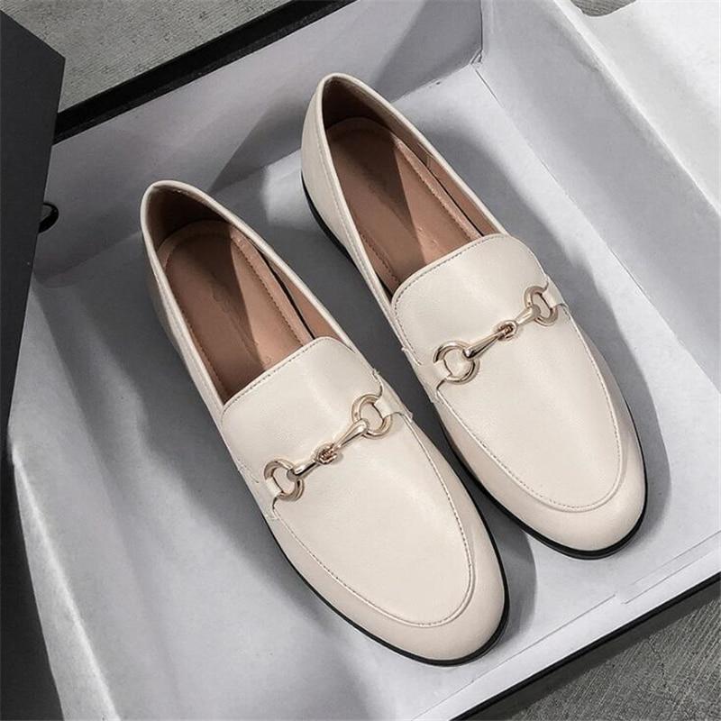Valenzora | Elegant designer slippers