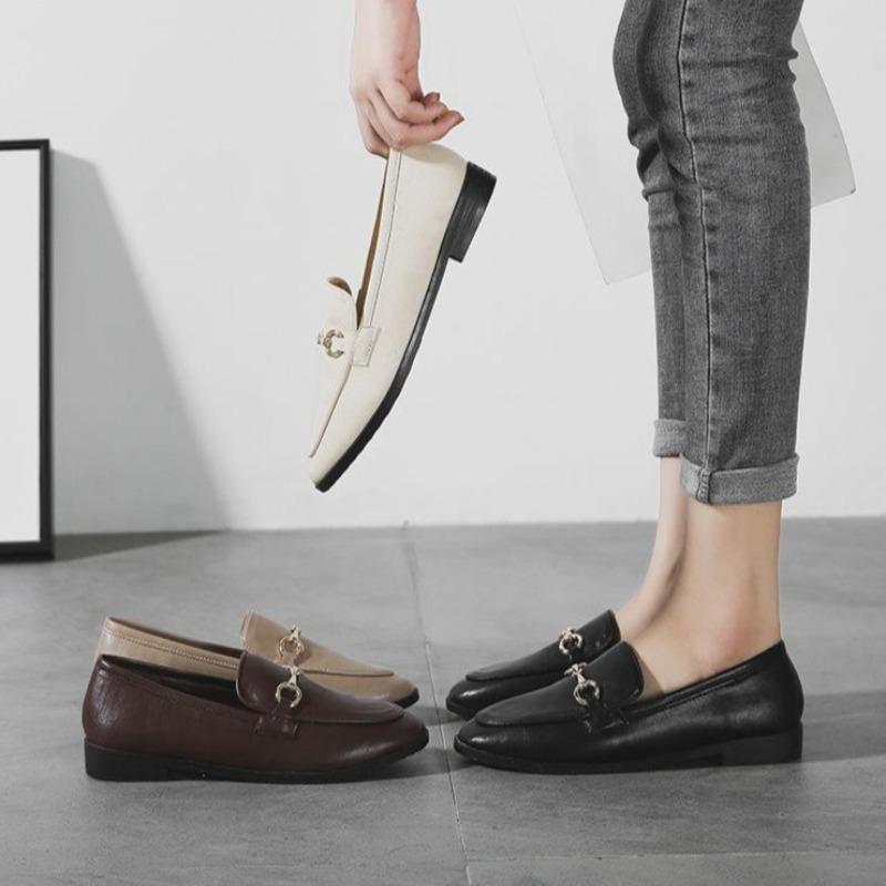 Valenzora | Elegant designer slippers