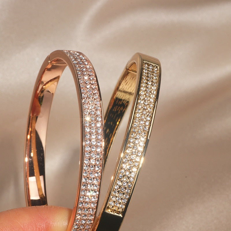 Valenzora | Elegant crystal bracelet