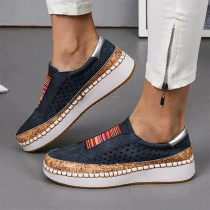 Valenzora | Slippers - casual and comfortable shoes for every day