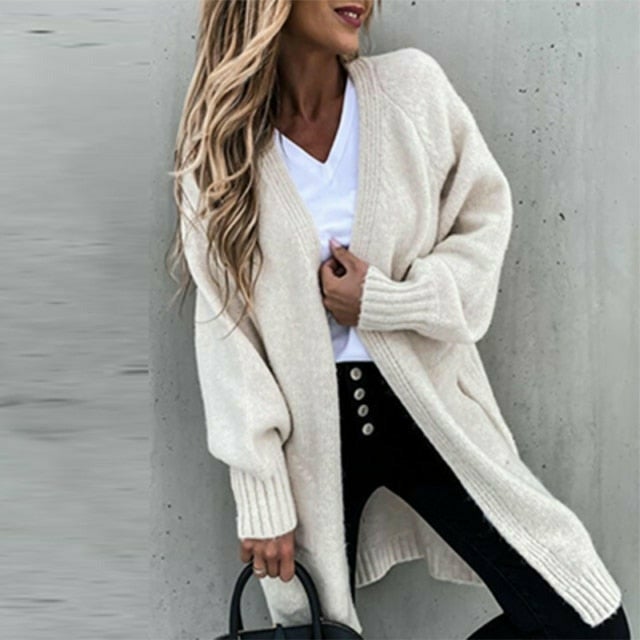 Valenzora | Lange, weiche Damenstrickjacke mit entspannter Passform