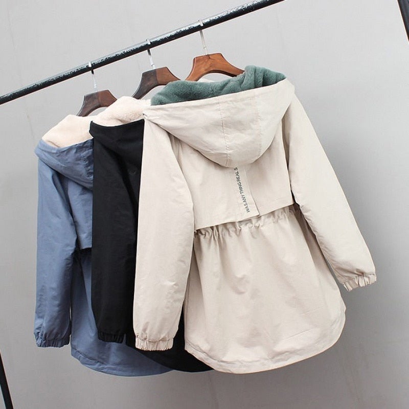 Valenzora | Fashionable windbreaker