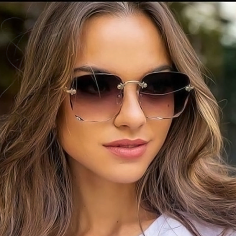Valenzora | Summer Sunglasses for Women Stylish & Modern