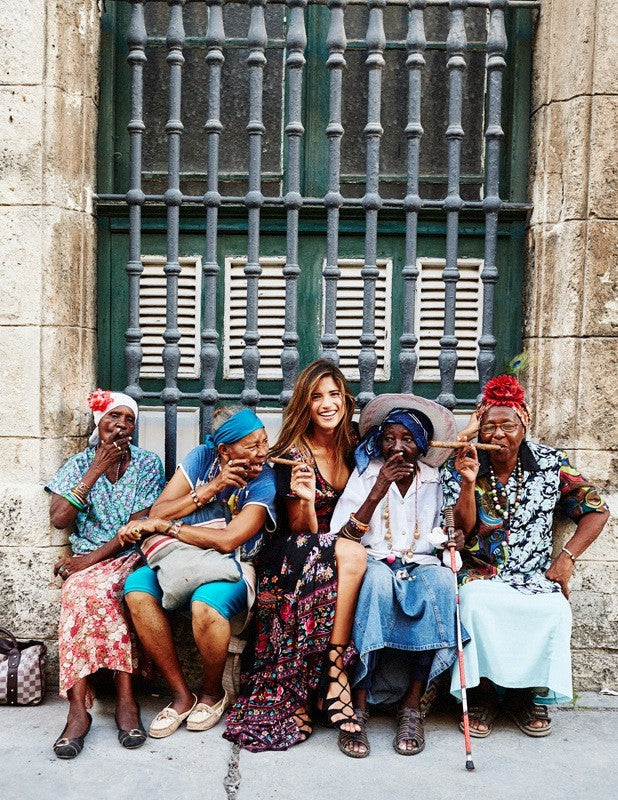 Valenzora | Short Sleeve Plunging Ethnic Print Gypsy Dress