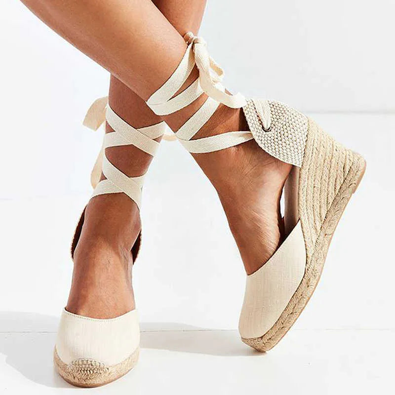 Valenzora | Ankle strap sandals