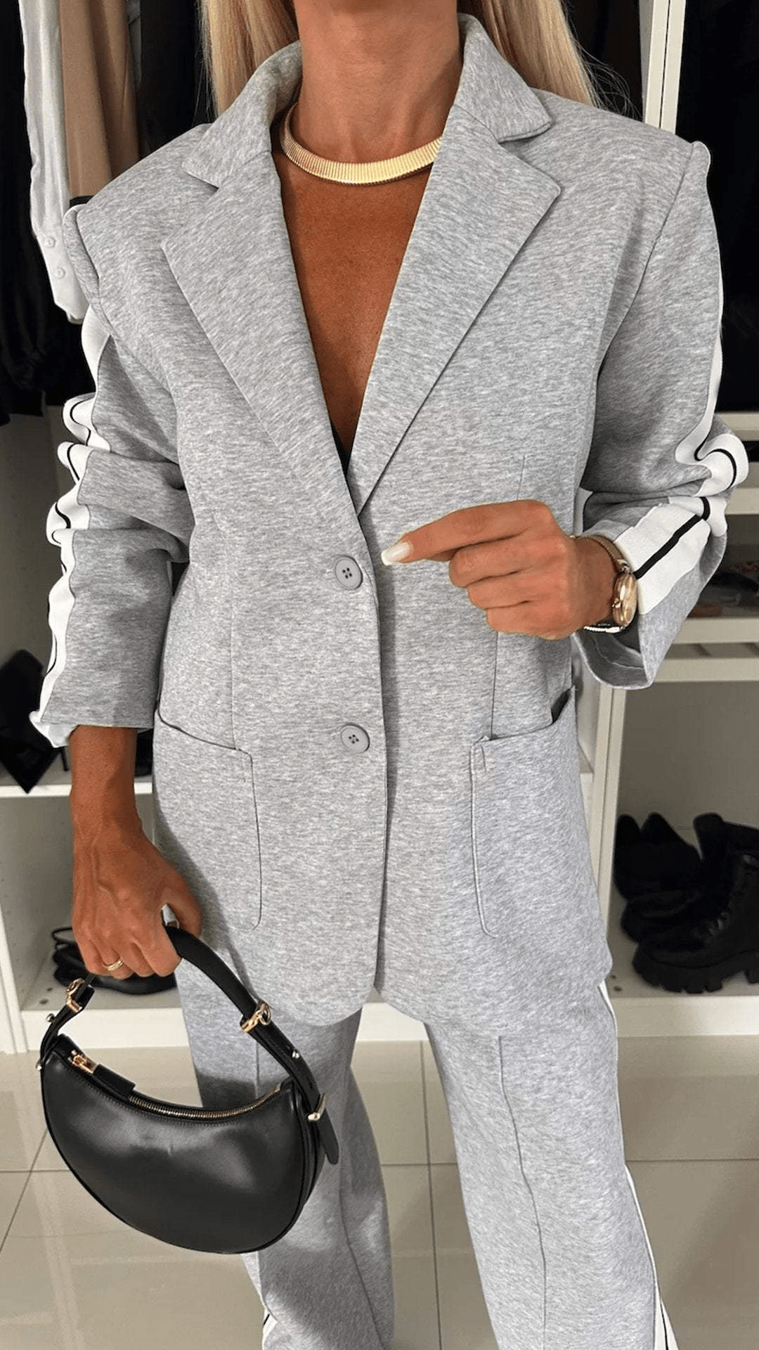 Valenzora | Stylish women's two-piece jogging suit set