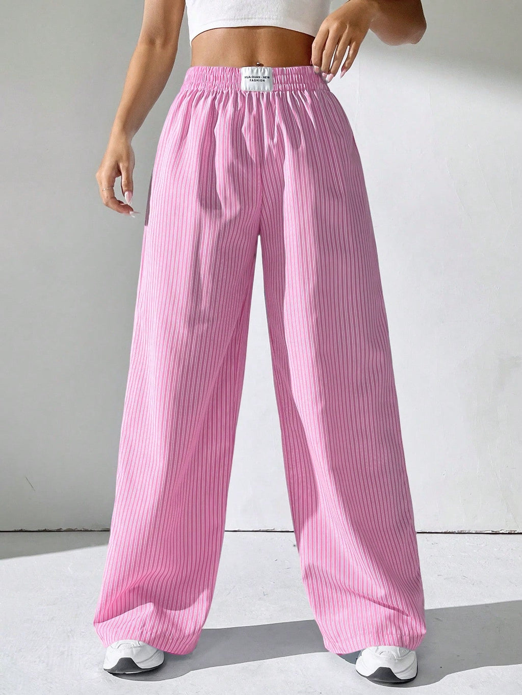 Valenzora | HOSE AUS GESTREIFTEM STOFF