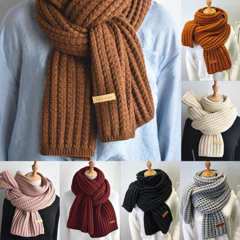 Valenzora | Cozy knitted wool scarf