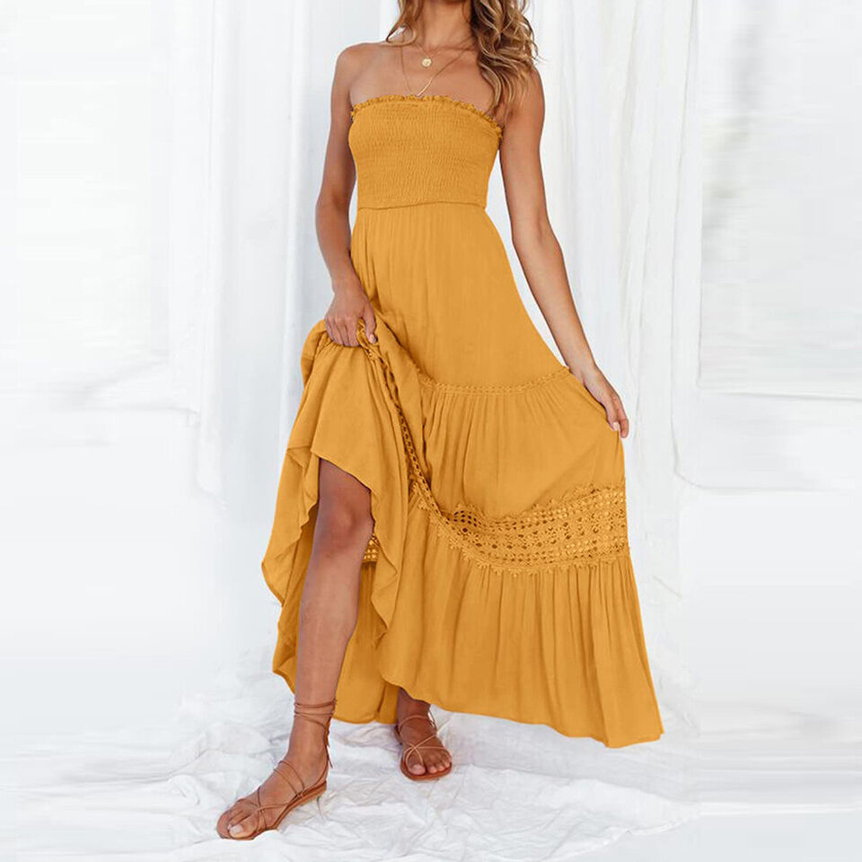 Valenzora | Summery off-the-shoulder dress with lace detailing