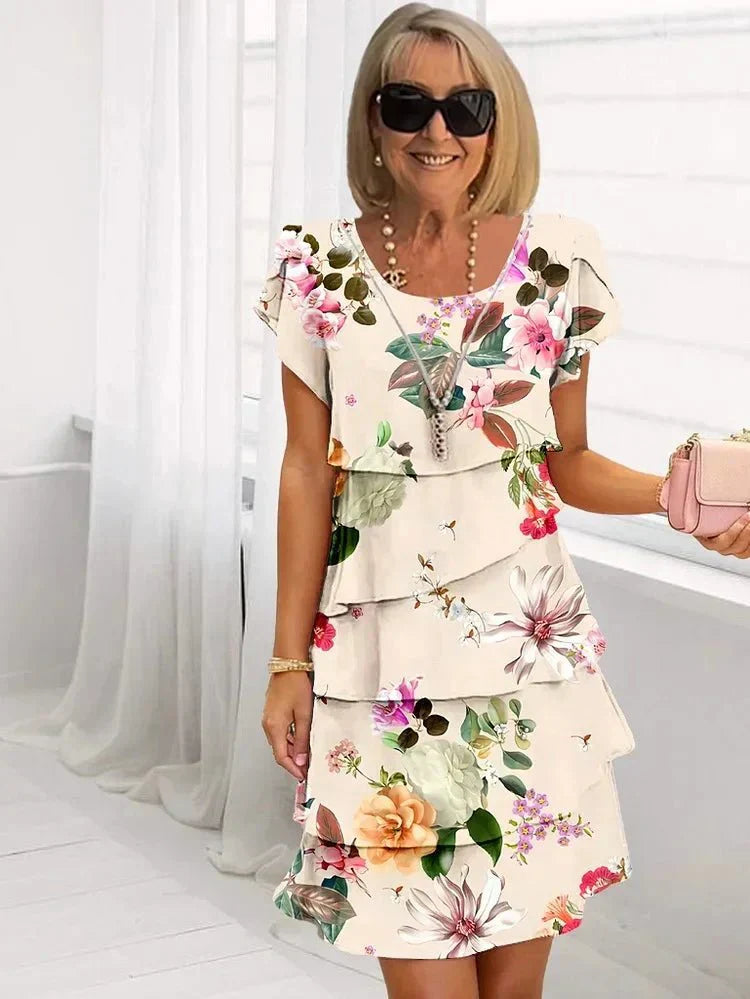 Valenzora | Elegant dress in a flowing floral pattern