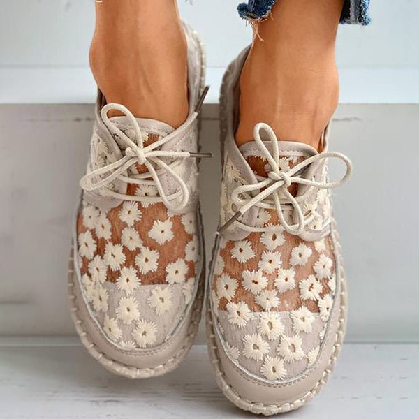 Valenzora | Breathable lace sneakers with floral embroidery for women