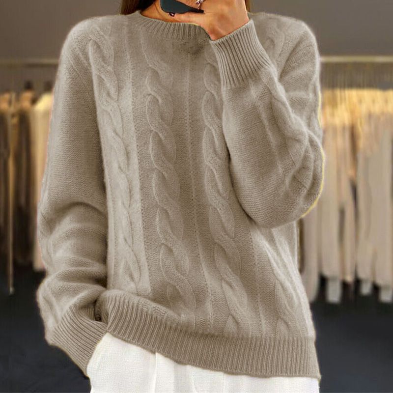 Valenzora | Stylischer Damenpullover im Zopfmusterdesign