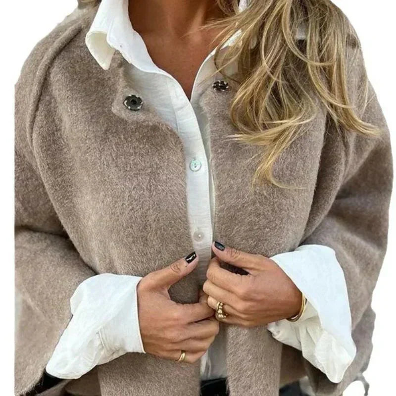 Valenzora | Cozy cropped jacket for women