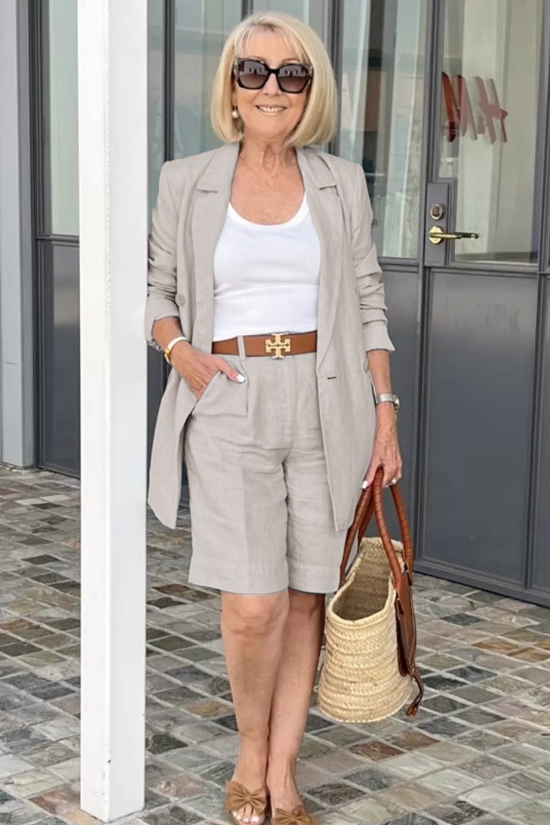 Valenzora | Airy set of floral jacket & shorts