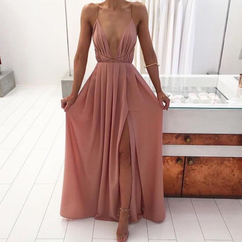 Valenzora | Maxi dress with deep U-neck