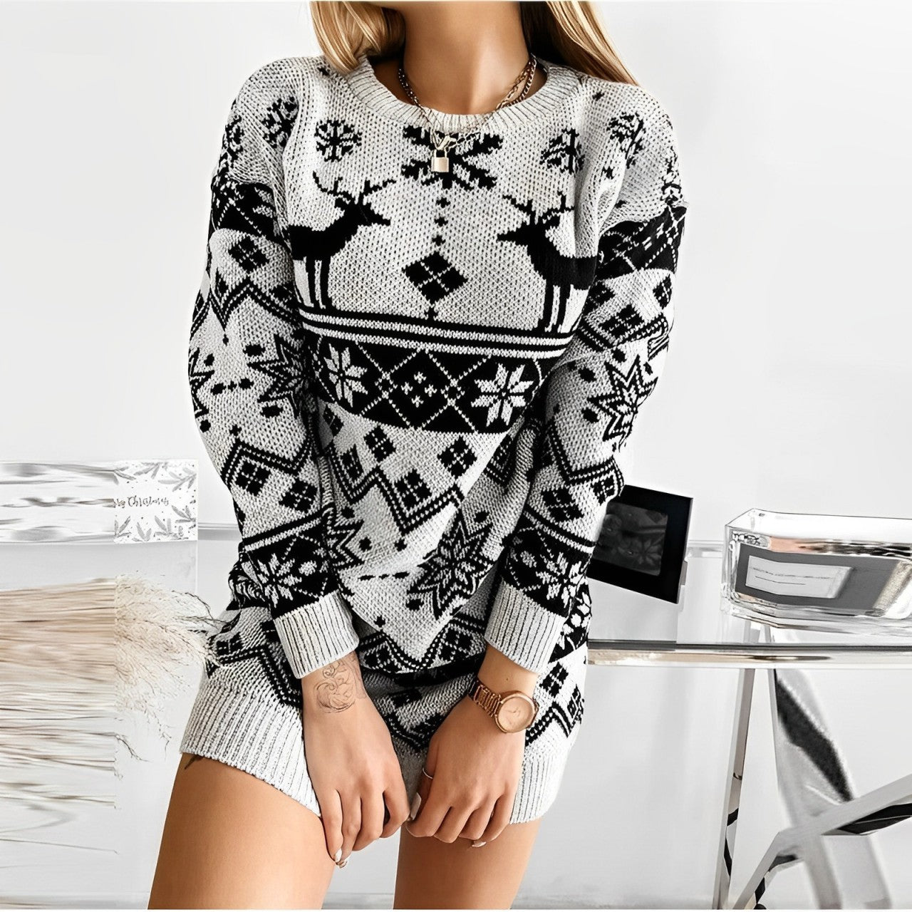 Valenzora | Fashionable knit dress with print
