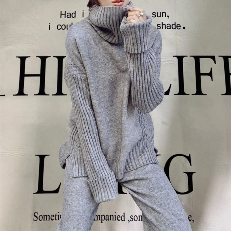 Valenzora Loungewear Set | Luxurious, warm turtleneck sweater with matching oversized wool trousers