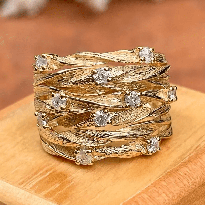 Valenzora | Golden Ring
