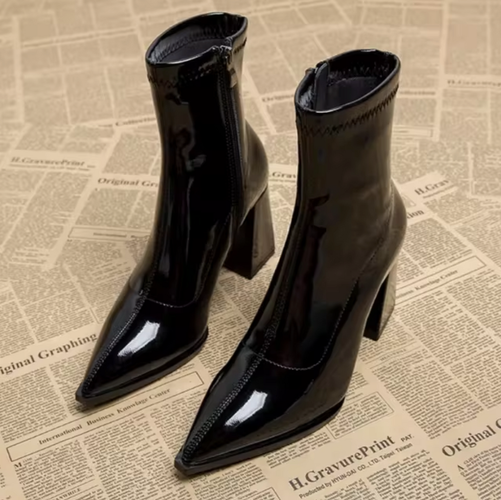 Valenzora | Ankle boots with pointed heel