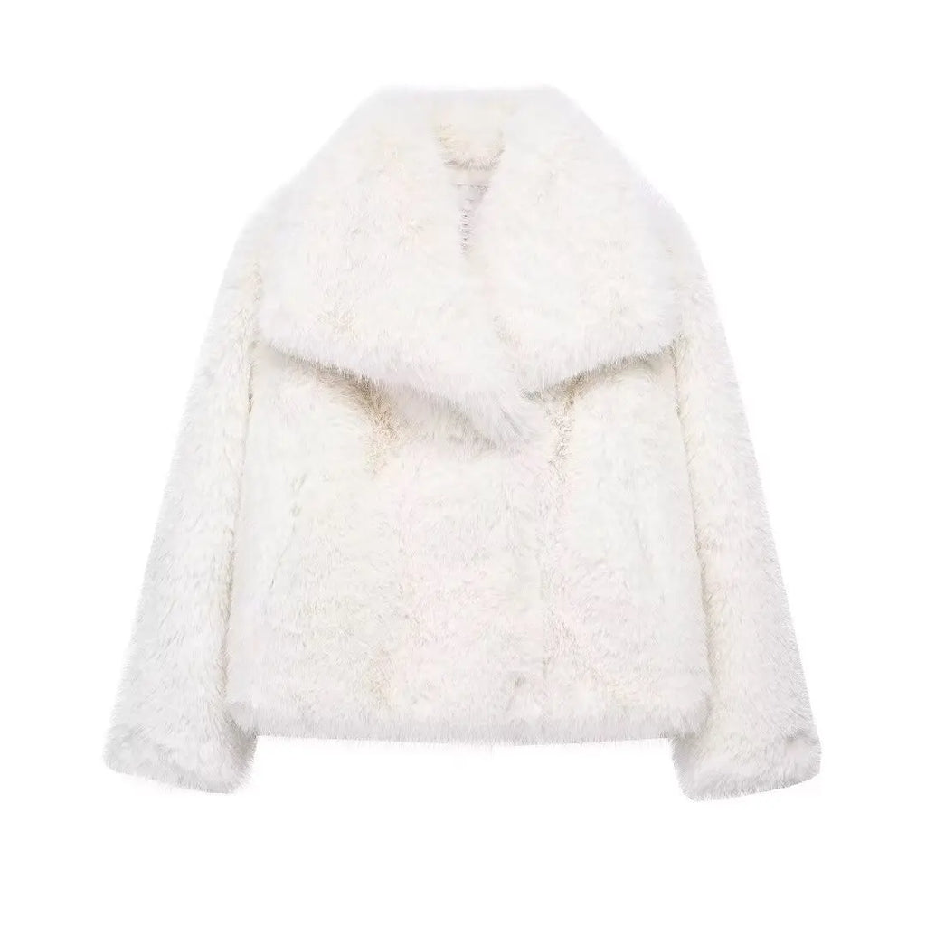 Valenzora | Warm fur jacket for women in a stylish design