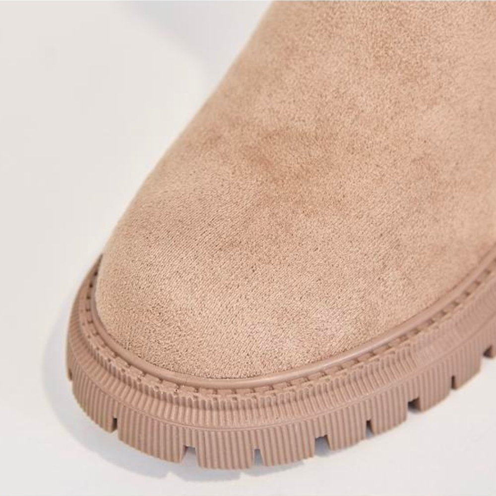 Size in suede – Women's