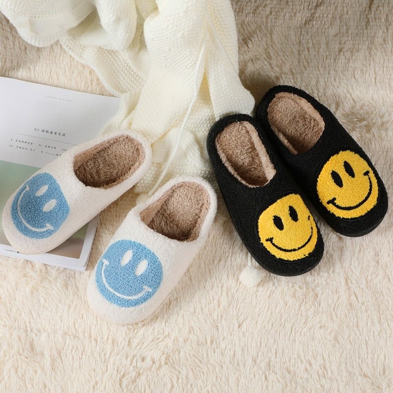Valenzora | with smiley face - comfortable women's slippers made of soft material