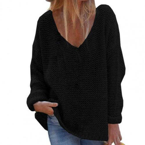 Long-sleeved knit top