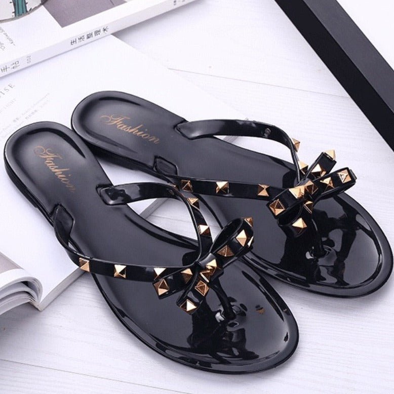 Valenzora | Zehentrenner-Sandalen mit Schleife und Nieten