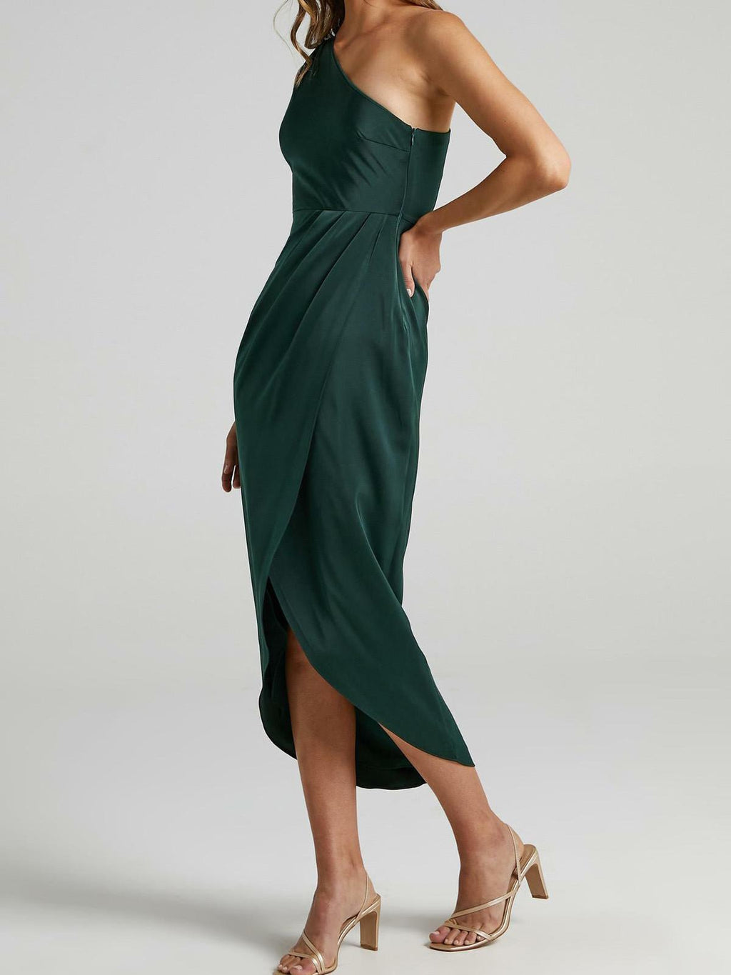 Valenzora | Women's Solid Color Dresses One Shoulder Sleeveless Irregular Slit Dress