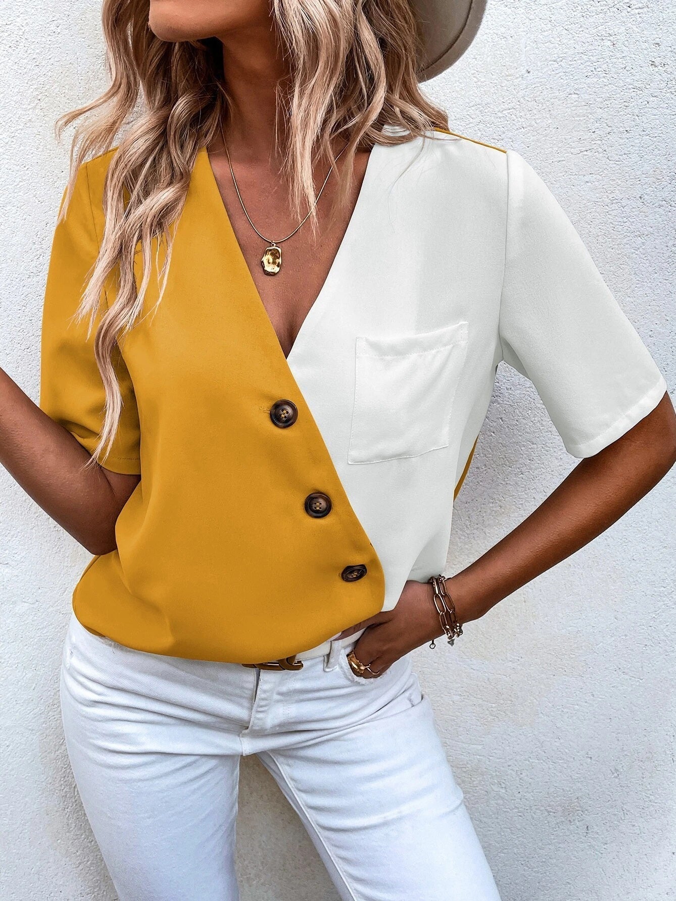 Valenzora | Women's V-neck button-up T-shirt, contrast color, short-sleeved T-shirt