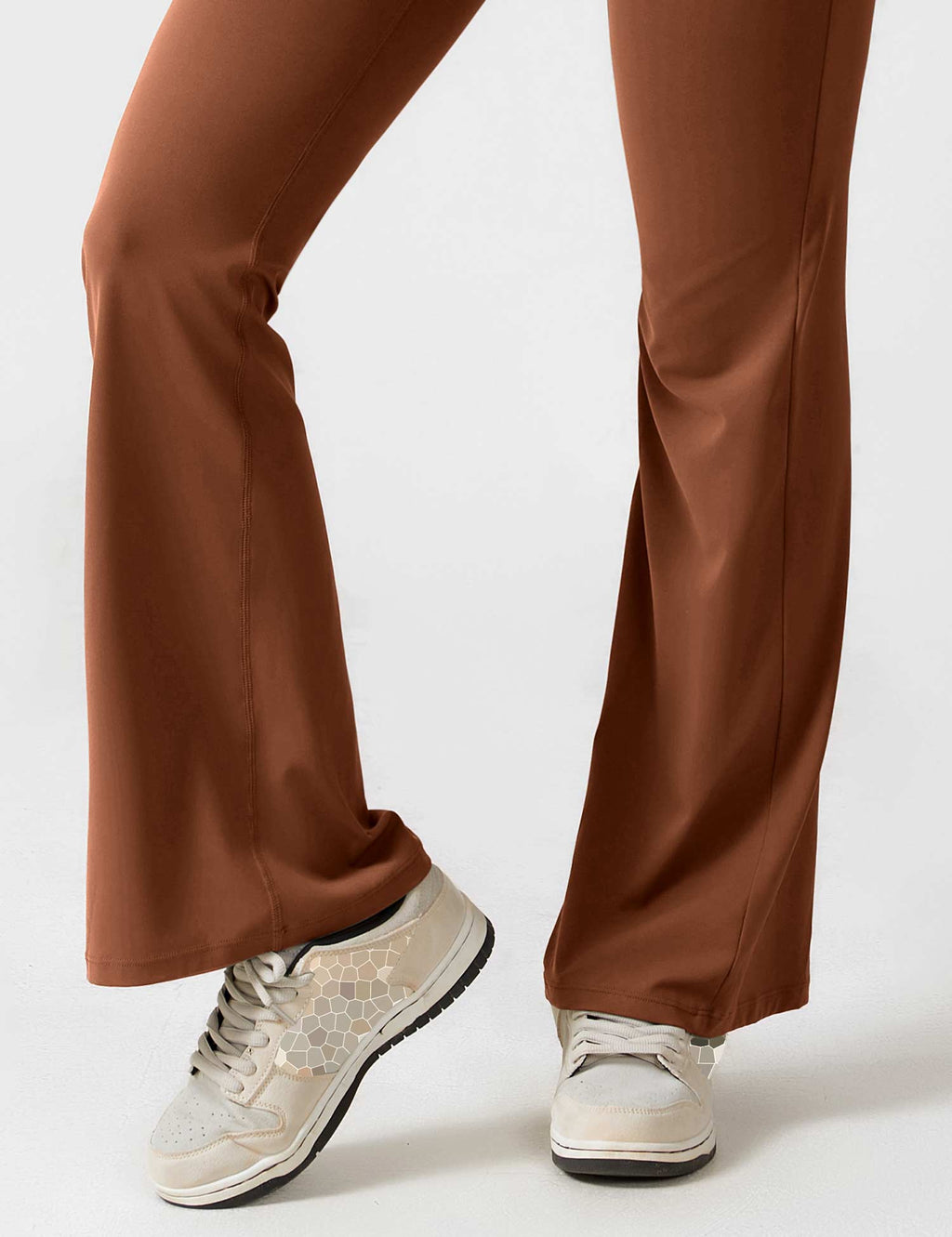 Valenzora | V-back flared jumpsuit