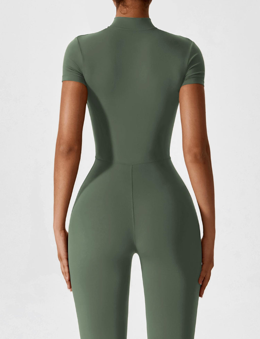 LenaFit – Short-sleeved zip-up jumpsuits