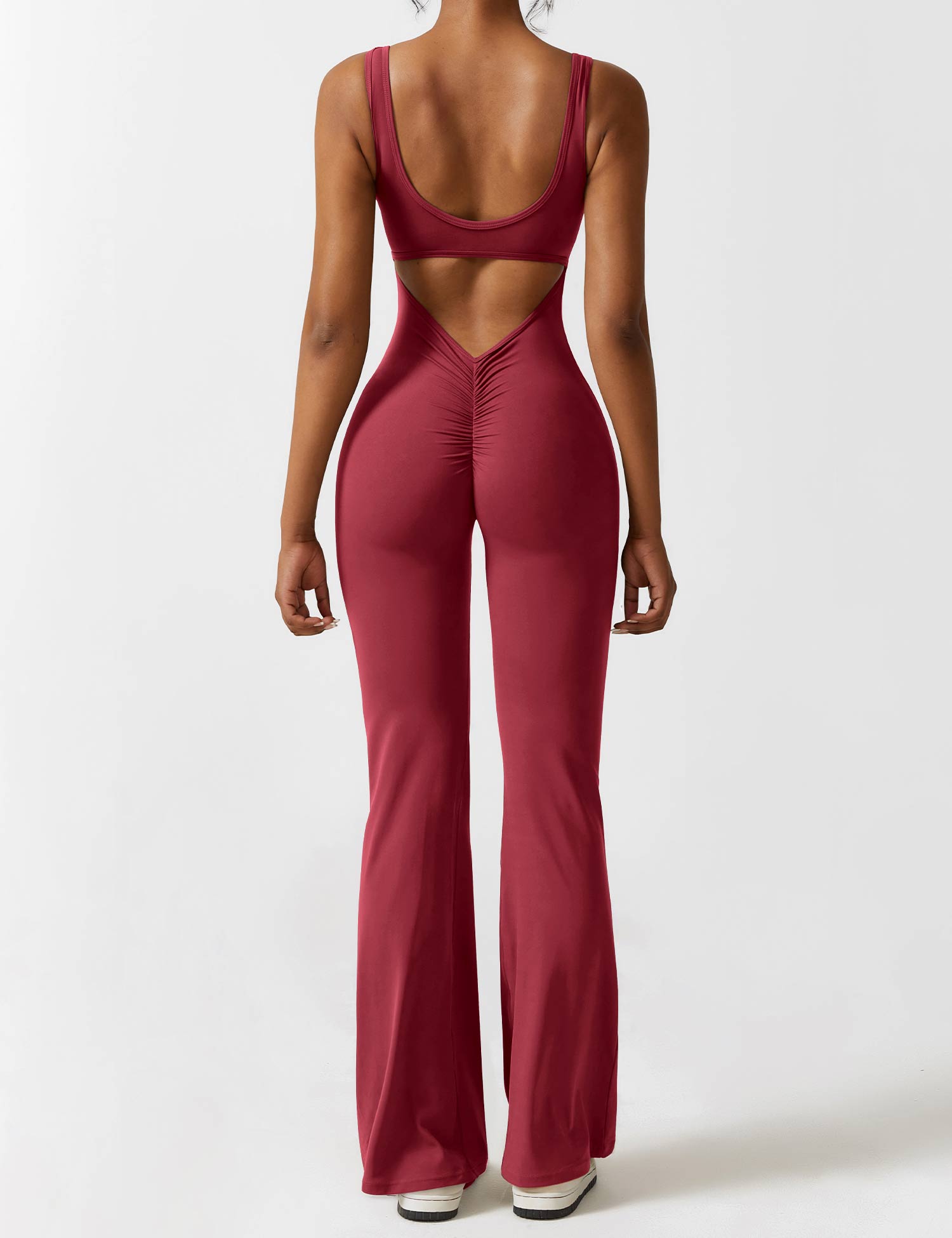 Valenzora | V-back flared jumpsuit