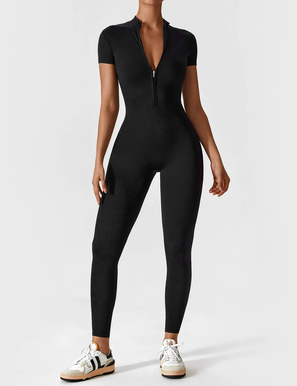 LenaFit – Short-sleeved zip-up jumpsuits