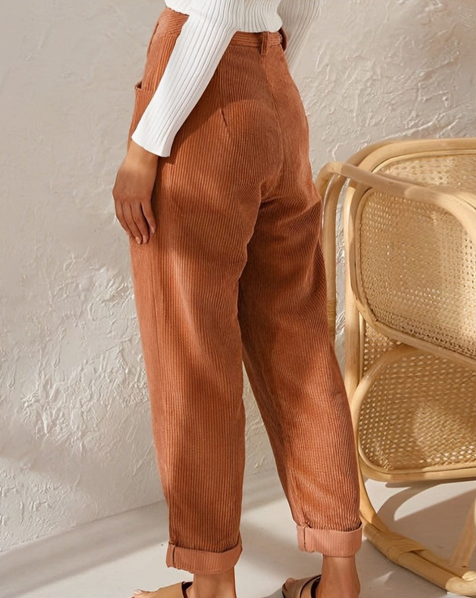 Stylische Cordhose