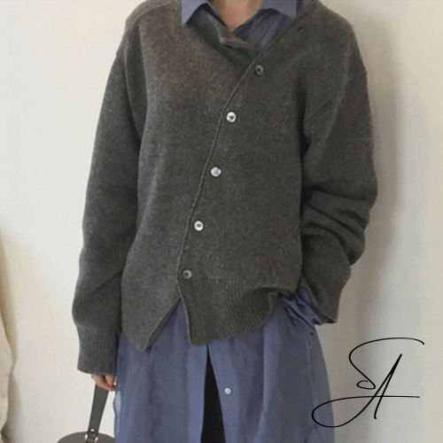Valenzora | Wrap cardigan with stylish button details